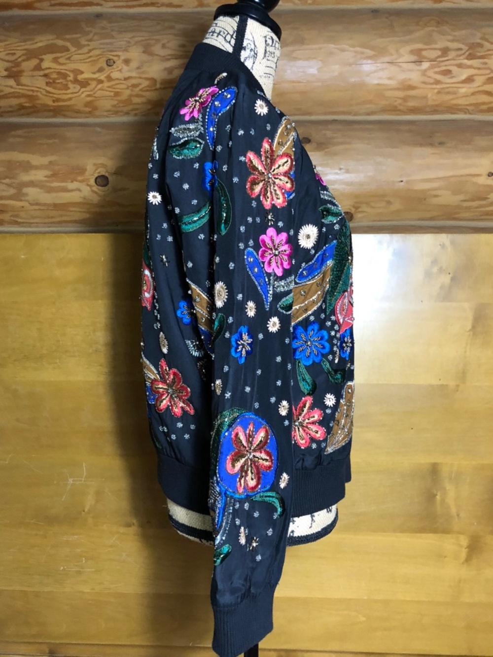 Alice + Olivia Felisa Floral Embroidery Embellished Silk Bomber Jacket in size L - Picture 8 of 14